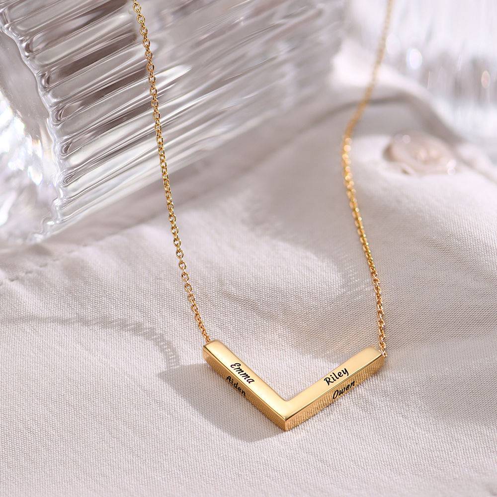 The Victory Necklace in 18k Gold Vermeil-3 product photo