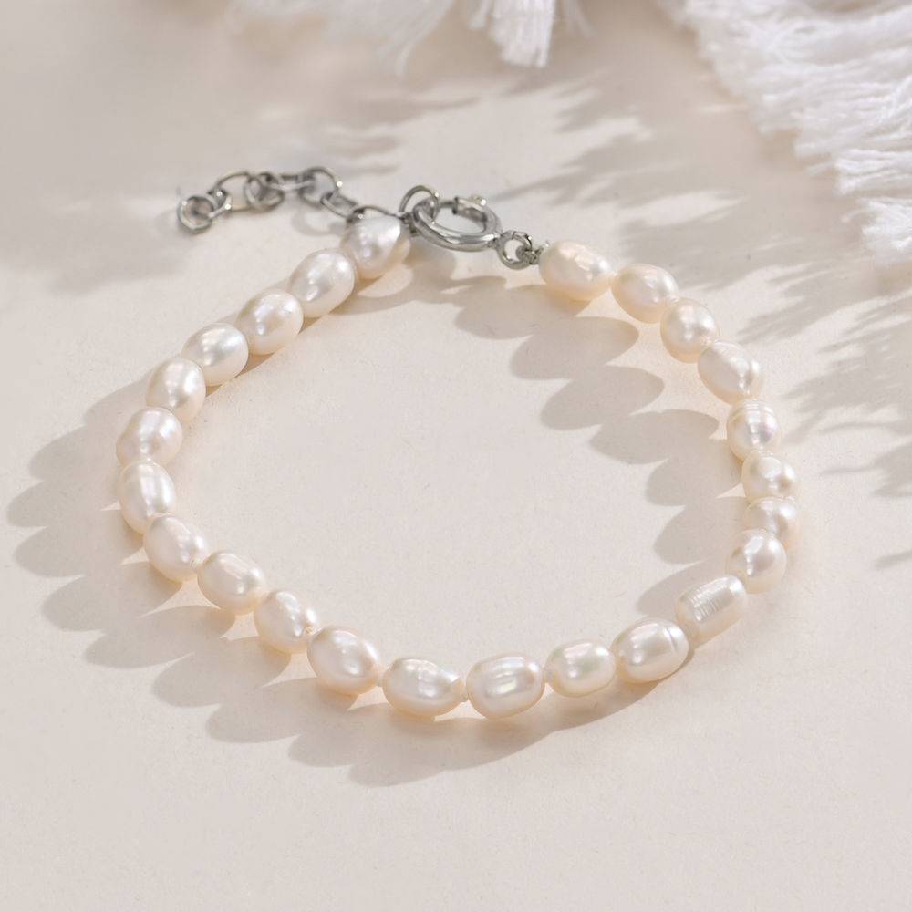 Non-Personalized Pearl Bracelet with Sterling Silver Clasp-1 product photo