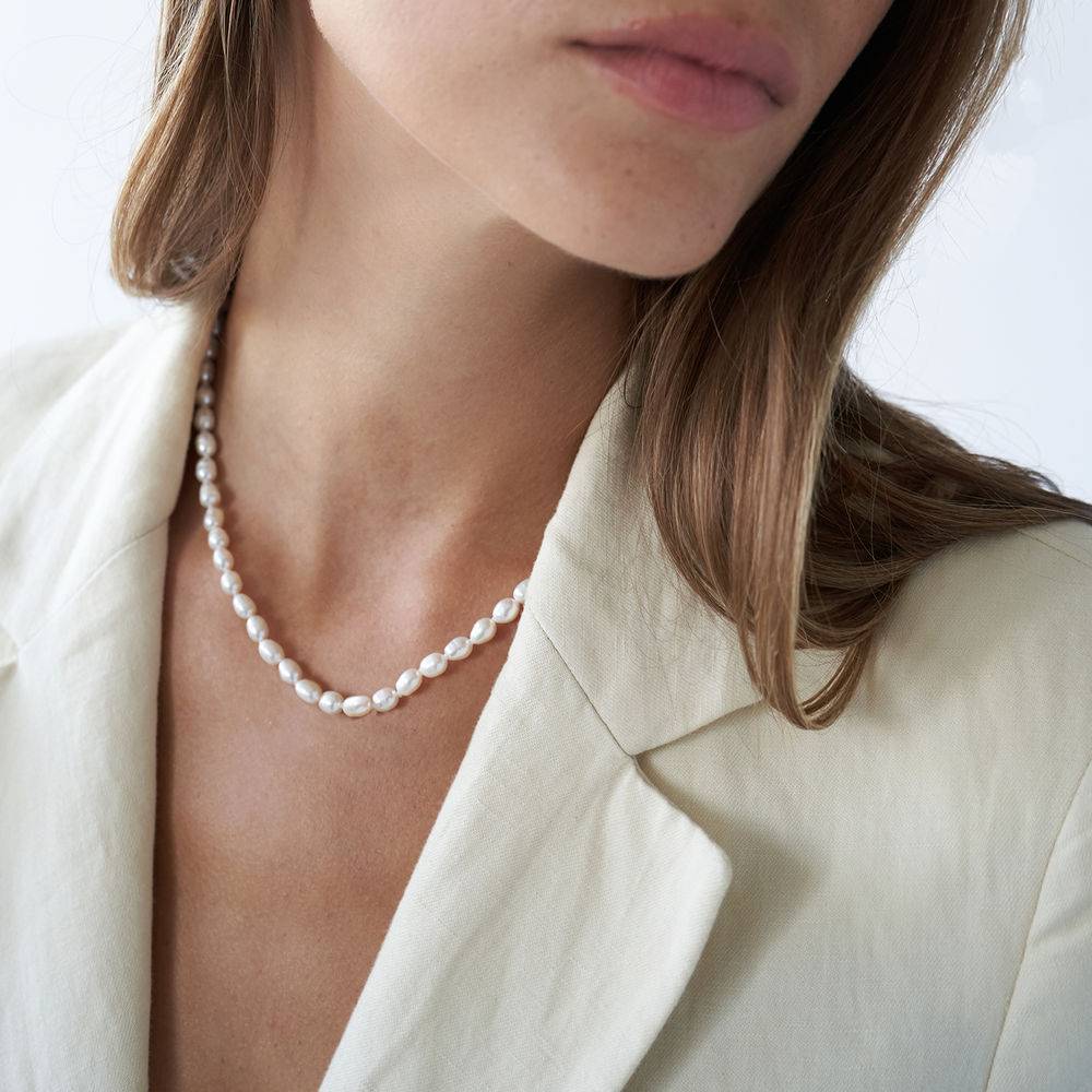 Non-Personalized Pearl Necklace with Gold Plating Clasp-3 product photo