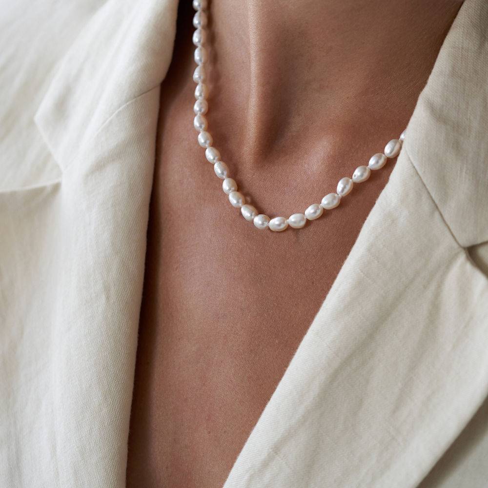 Non-Personalised Pearl Necklace with Clasp in 18ct Gold Plating-3 product photo