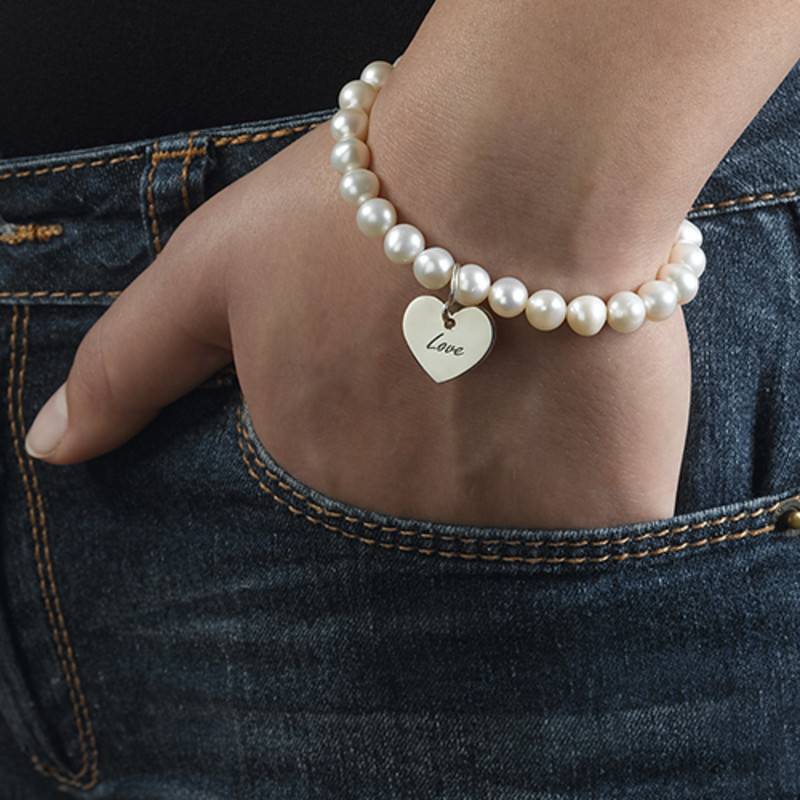Pearl Bracelet with Charm-1 product photo