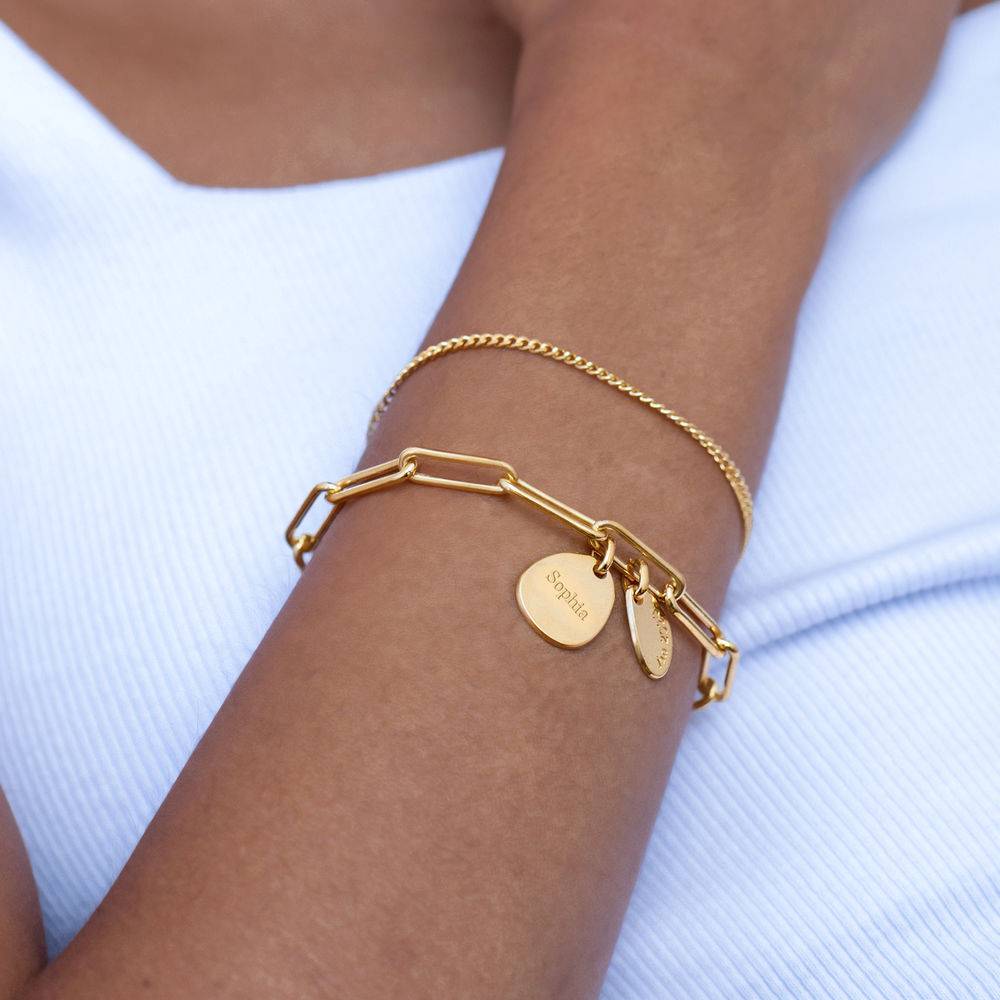 Personalisiertes Chain Link Armband mit Charms in Gold-Vermeil Produktfoto