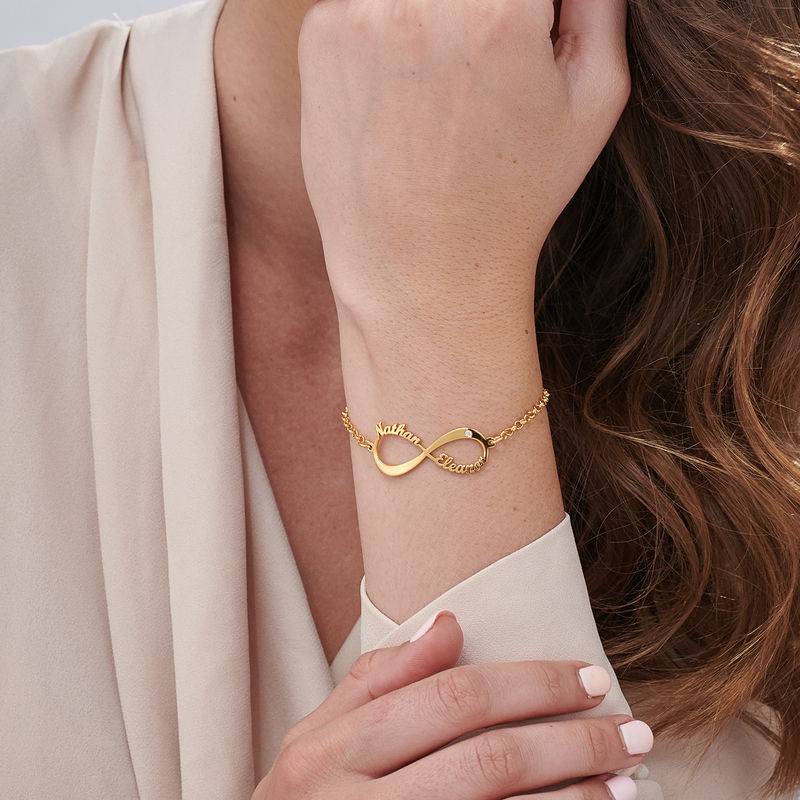 Personligt Infinity Armband med Namn och Diamanter i Guld Vermeil-3 produktbilder