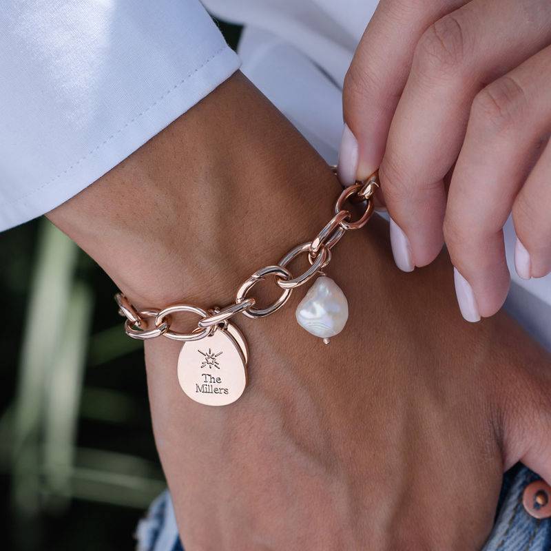 Personalized Round Chain Link Bracelet with Engraved Charms in 18K Rose Gold Plating-2 product photo