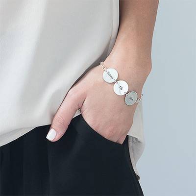 Special Gift for Mum – Disc Name Bracelet in Sterling Silver-3 product photo