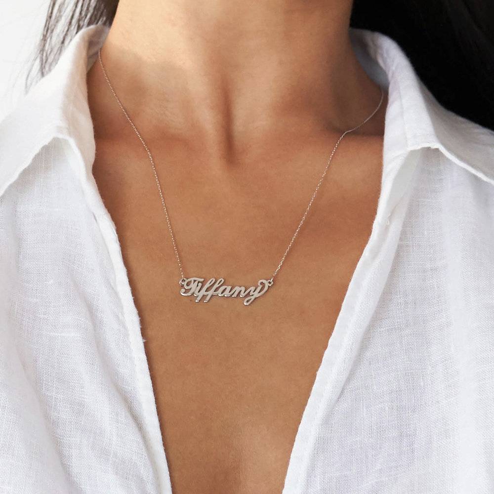 Small Carrie Name Necklace in 10k White Gold
