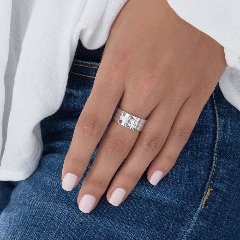 Stabelbar ring med navn og månedssten i sølv-7 produkt billede