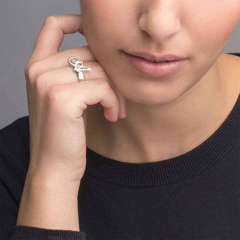 Sierlijke Initiaal Ring in 925 Zilver-2 Productfoto