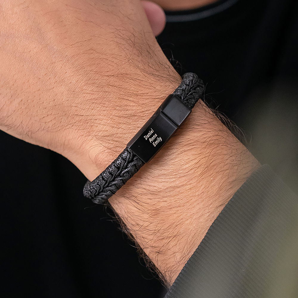 Bracelet plat en cuir noir tressé pour homme - 1 photo du produit