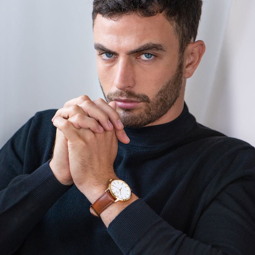 Hampton Montre minimaliste gravée pour hommes avec bracelet en cuir brun - 5
